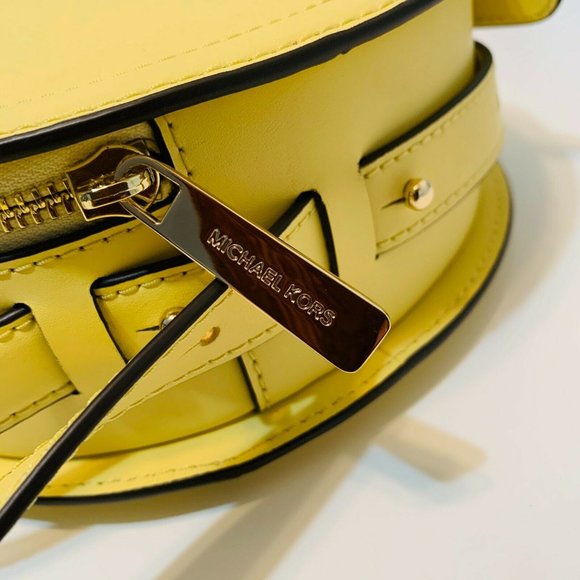 Michael Kors Womens Cross Body Strap Canteen Bag - Picture 6 of 9